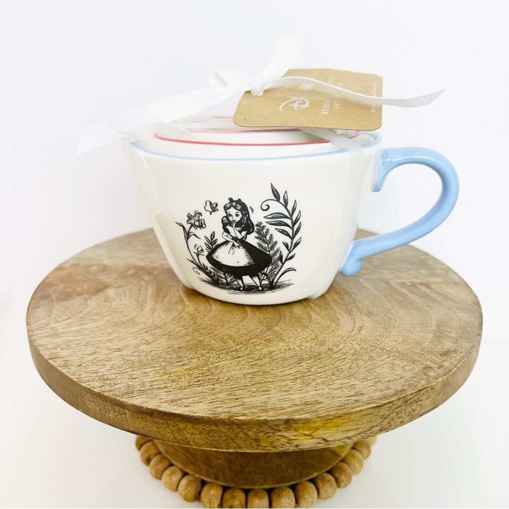 Rae Dunn and Disney Alice In Wonderland NEW With Tags Measuring Cups Set